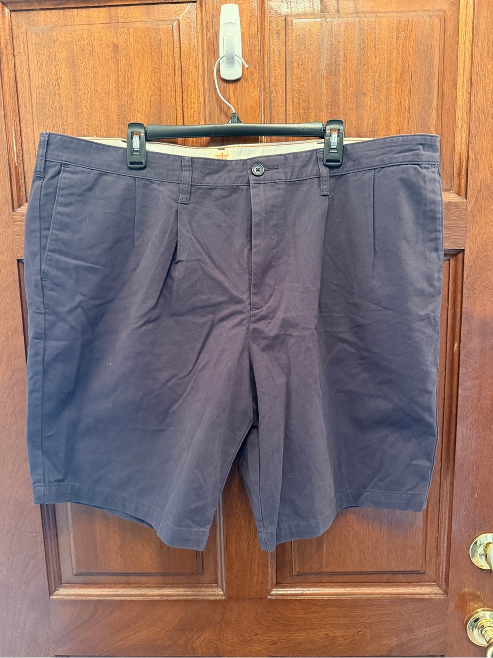 Dockers Men’s Size 44 Navy Blue Flat Front Shorts | EUC | Classic Chino
